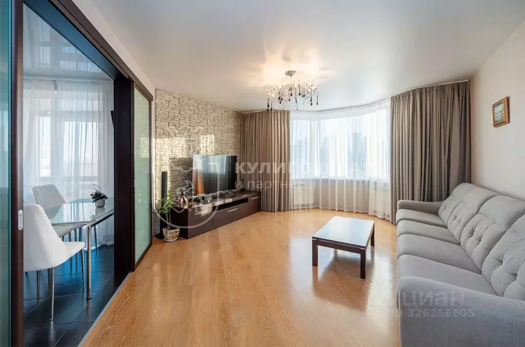 3-к кв. Свердловская область, Екатеринбург ул. Сакко и Ванцетти, 47 ... - Фото 2