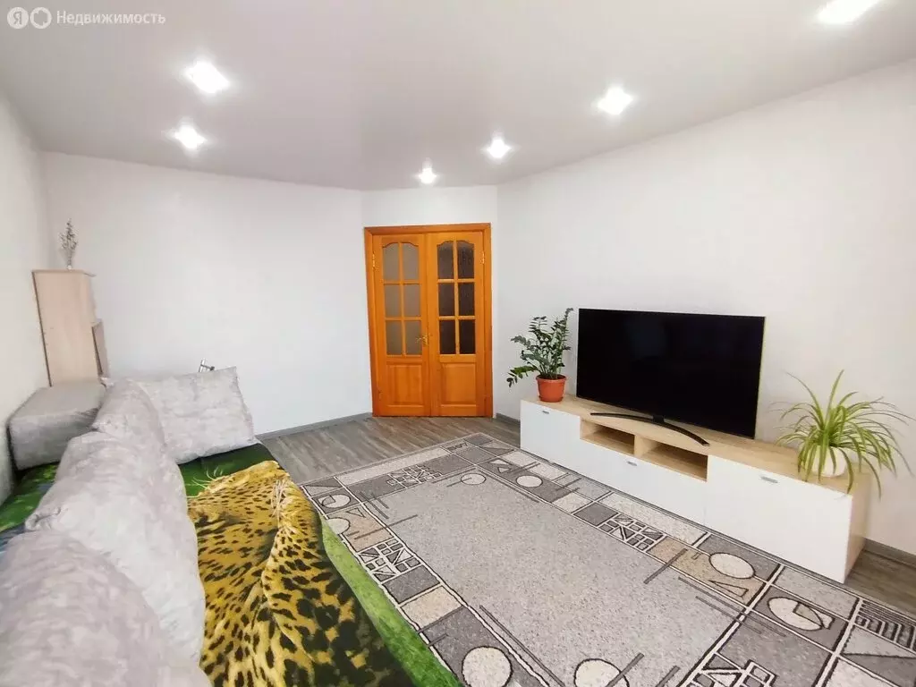 3-комнатная квартира: Иркутск, улица Миронова, 3 (67 м) - Фото 2