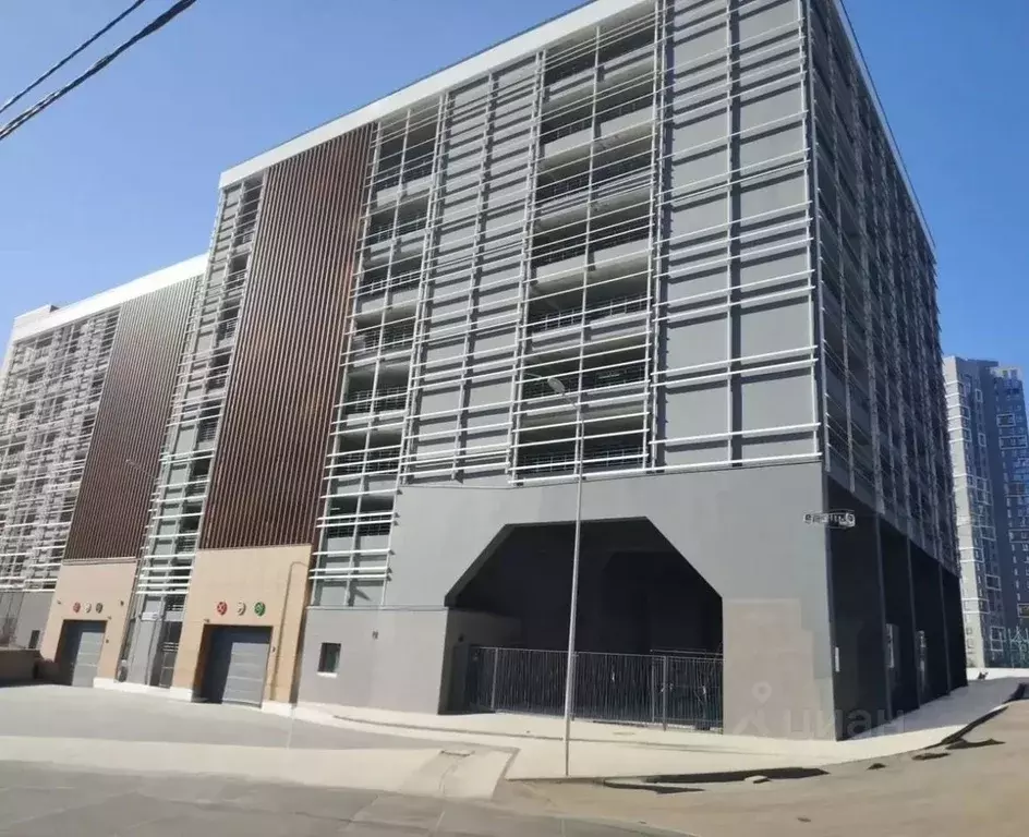 Гараж в Свердловская область, Екатеринбург ул. 8 Марта, 204Г/3 (14 м) - Фото 2