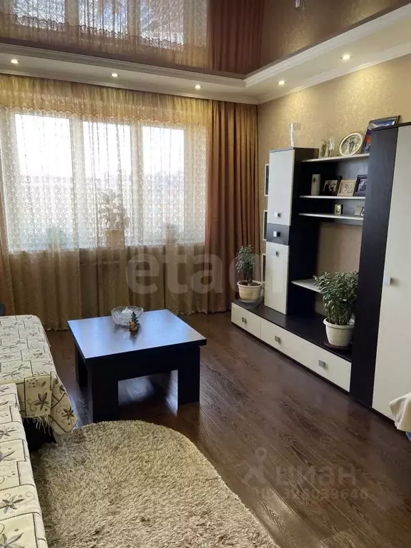 3-к кв. Северная Осетия, Владикавказ ул. Астана Кесаева, 41к3 (74.0 м) - Фото 1