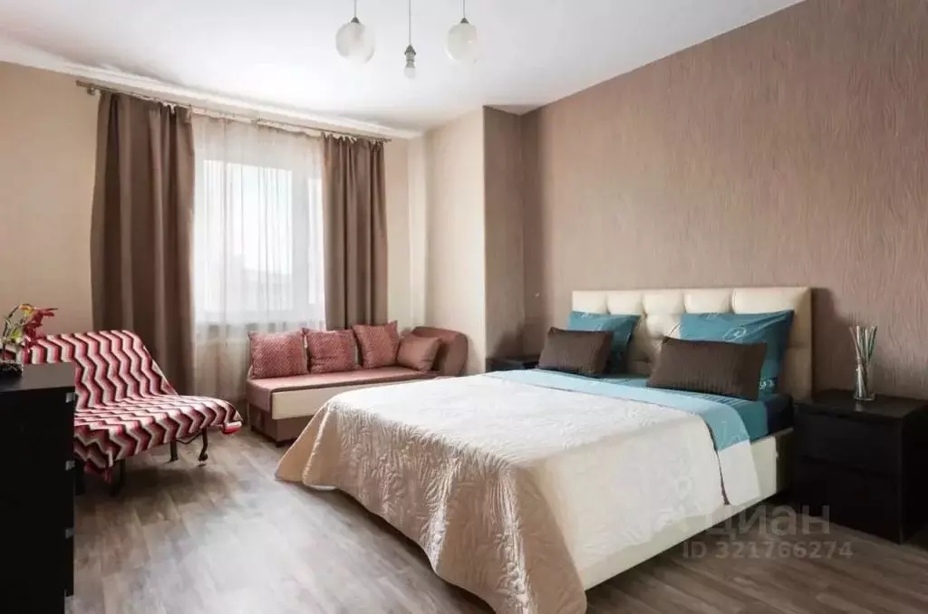 2-к кв. Новосибирская область, Новосибирск ул. Чехова, 111 (68.0 м) - Фото 0