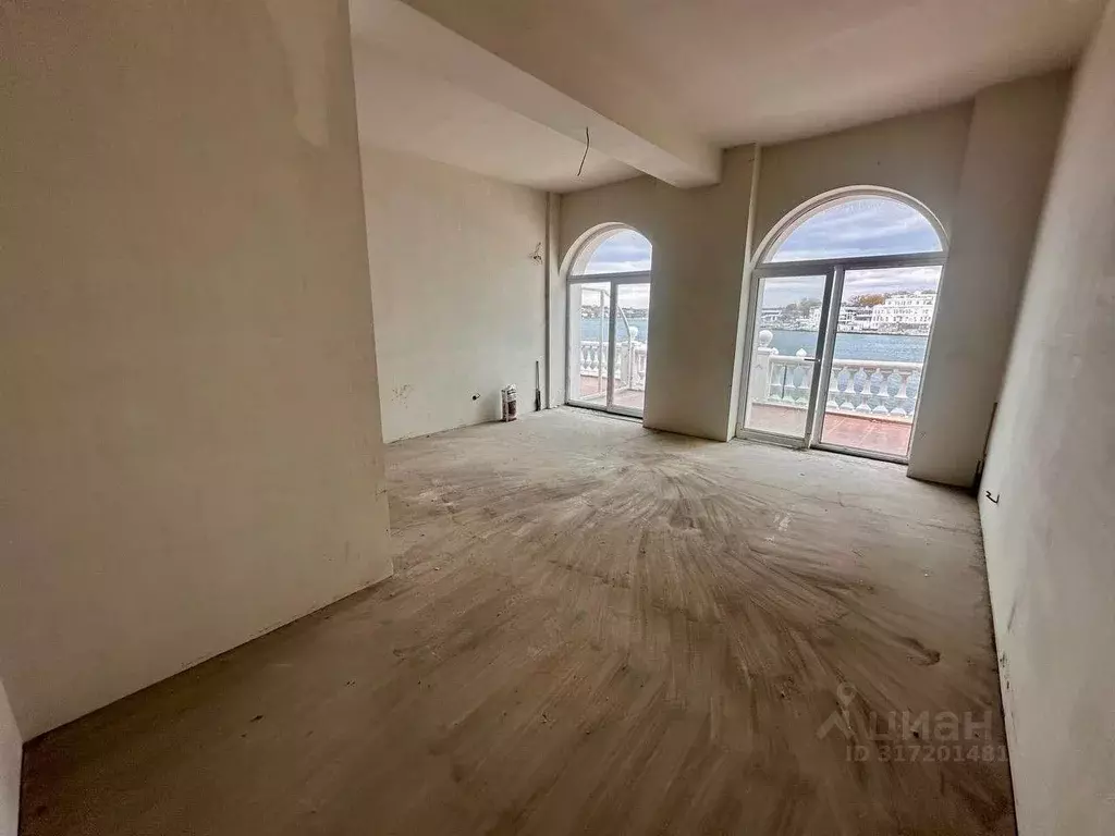 Студия Севастополь наб. Адмирала Перелешина, 3 (54.3 м) - Фото 0