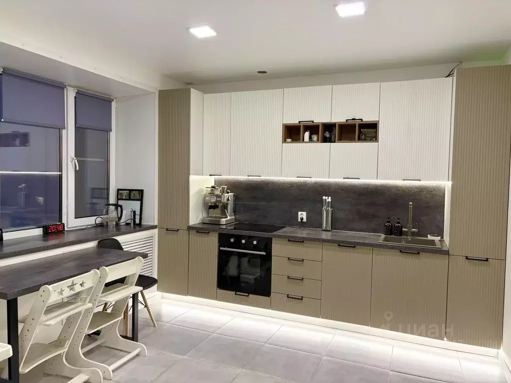 3-к кв. Костромская область, Кострома ул. Олега Юрасова, 1 (81.6 м) - Фото 2