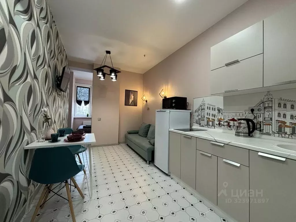 Комната Нижегородская область, Нижний Новгород Сенная пл., 1 (24.0 м) - Фото 0