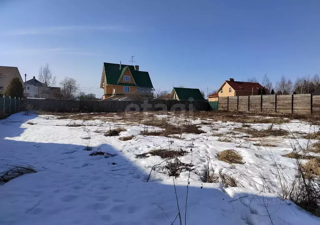 Участок в Московская область, Красногорск городской округ, д. ... - Фото 0