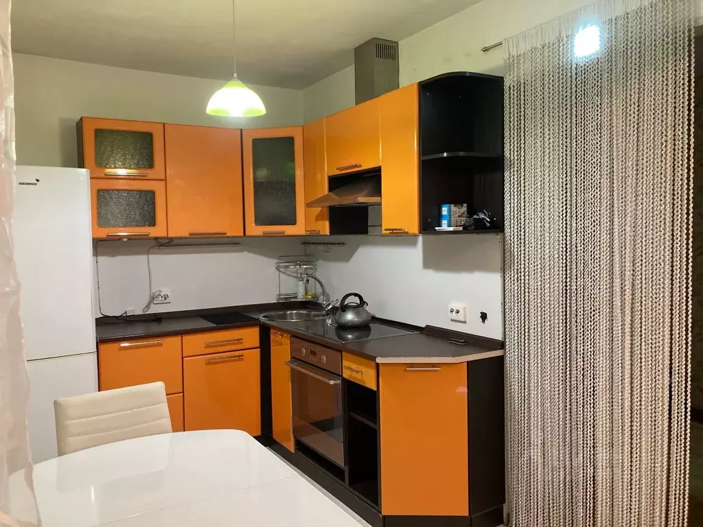 2-к кв. Удмуртия, Ижевск ул. Холмогорова, 59 (50.0 м) - Фото 1