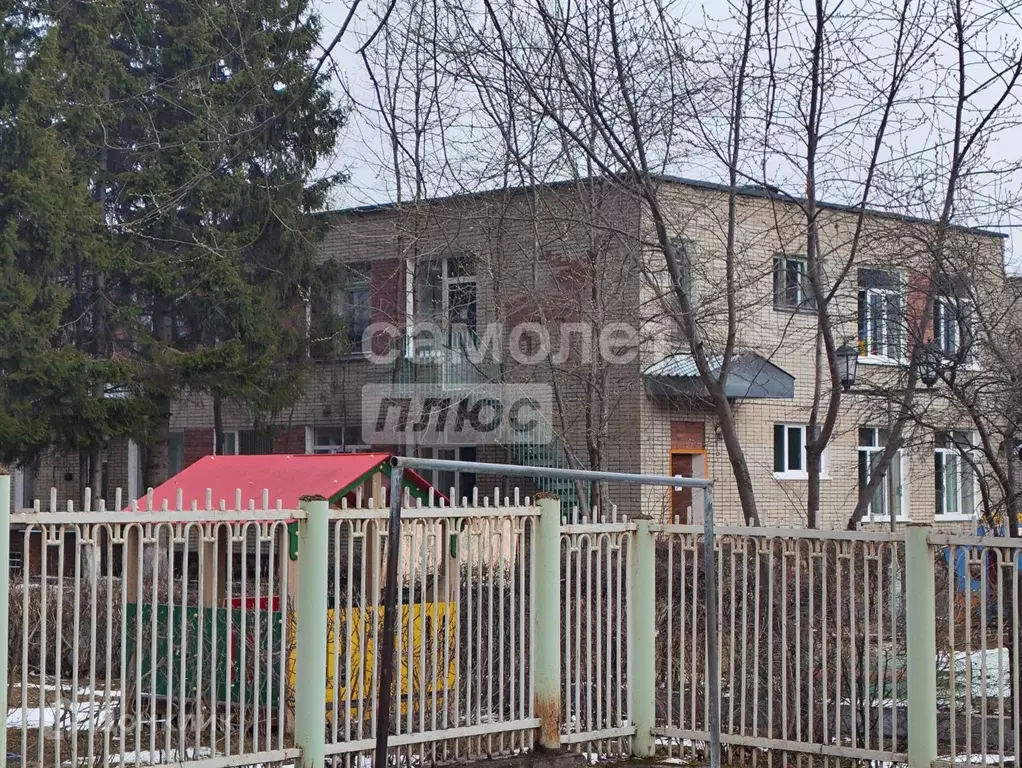 Продаётся 2-к квартира, 42 м - Фото 0