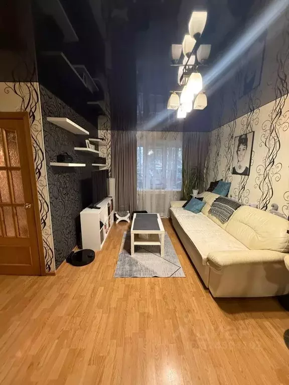 2-к кв. Кировская область, Киров ул. Казанская, 45 (42.7 м) - Фото 1