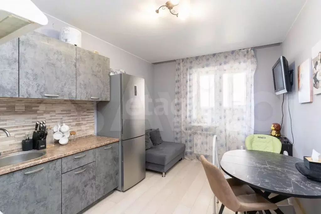 1-к. квартира, 41 м, 12/17 эт. - Фото 1