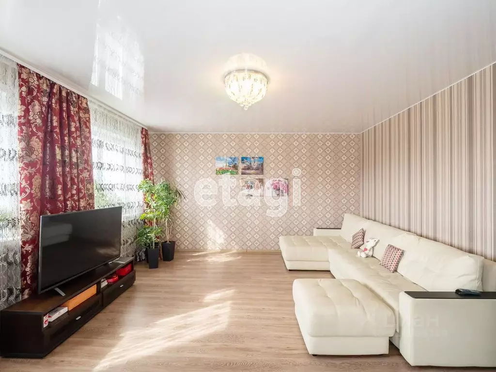 Дом в Бурятия, Улан-Удэ ул. Блюхера, 50 (271 м) - Фото 1