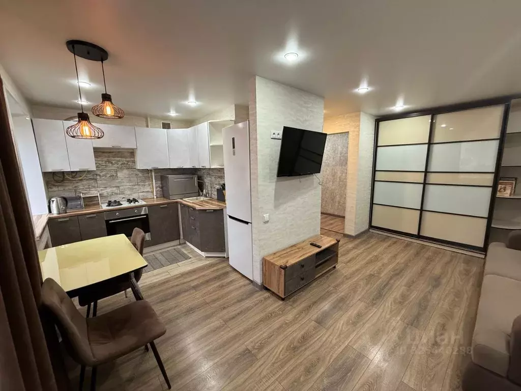 2-к кв. Кировская область, Котельнич Октябрьская ул., 118/3 (43.3 м) - Фото 2