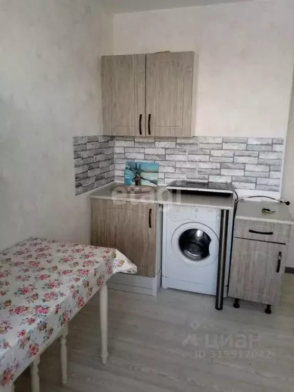 Студия Тюменская область, Тюмень ул. 30 лет Победы, 79 (16.0 м) - Фото 0