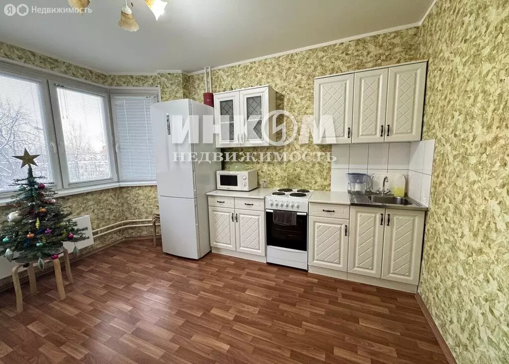 2-комнатная квартира: село Немчиновка, улица Связистов, 1 (58 м) - Фото 1