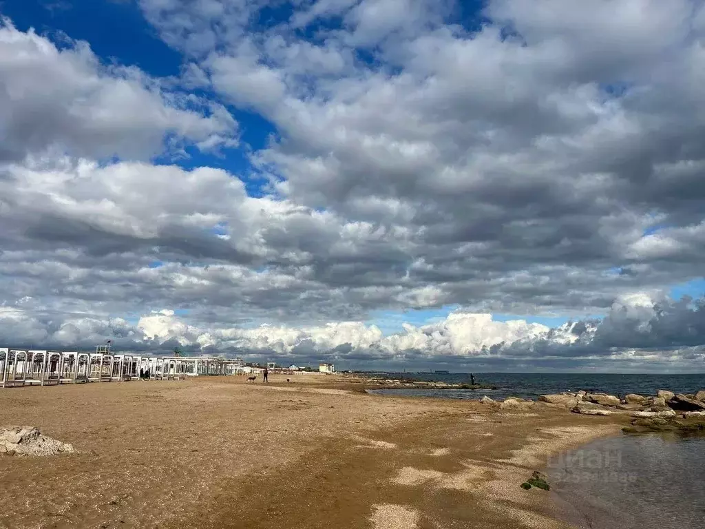 Участок в Крым, Феодосия ул. Солнечная (10.0 сот.) - Фото 1