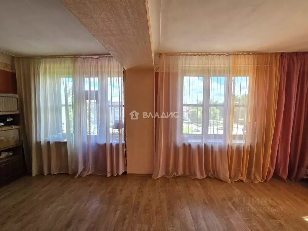 3-к кв. Ярославская область, Рыбинск ул. Блюхера, 11 (94.0 м) - Фото 2