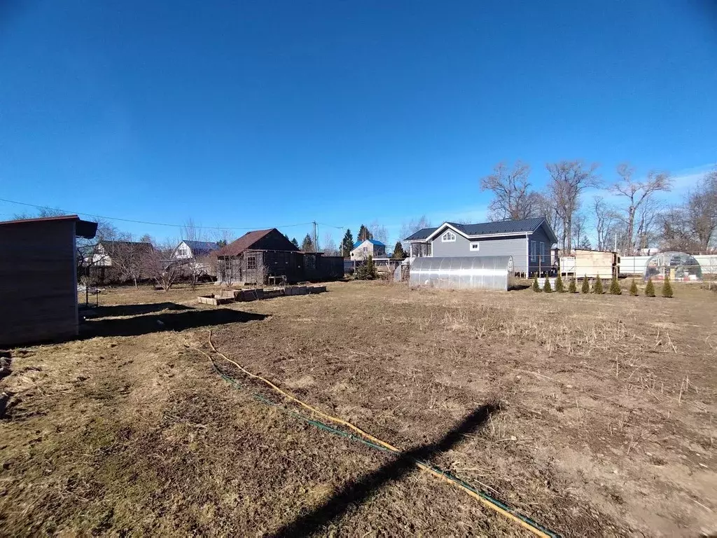 Участок в Ленинградская область, Гатчинский муниципальный округ, пос. ... - Фото 1