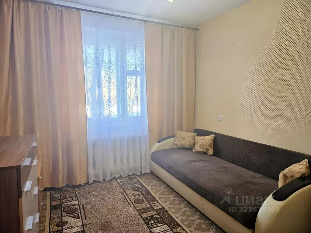 3-к кв. Нижегородская область, Арзамас 11-й мкр, 48 (70.0 м) - Фото 2