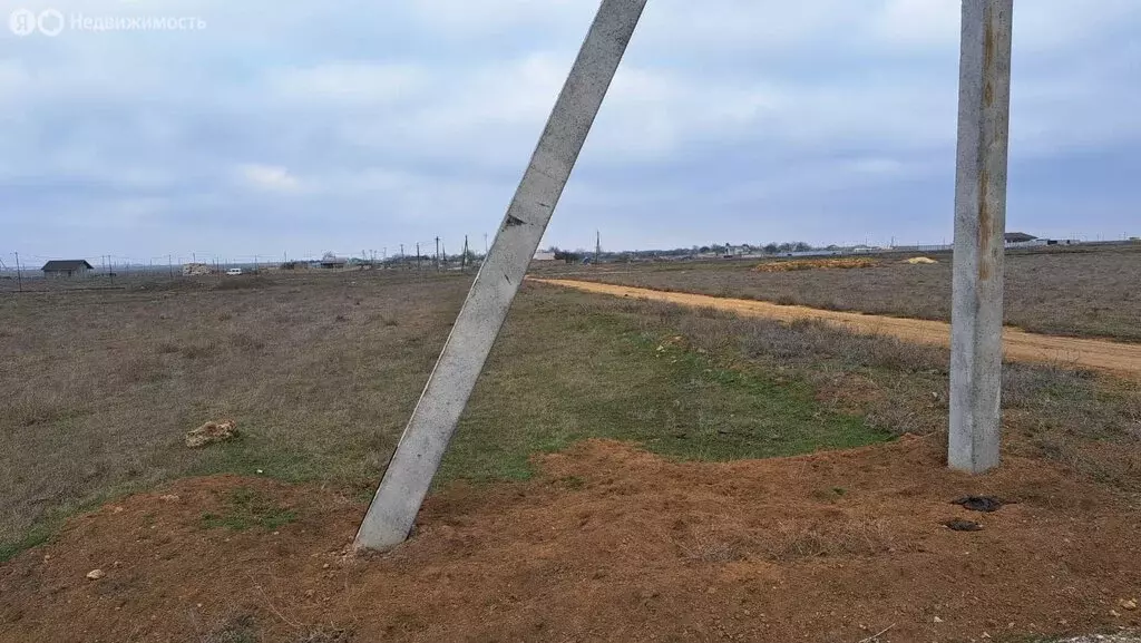 Участок в Сакский район, Суворовское сельское поселение, село Великое, ... - Фото 0