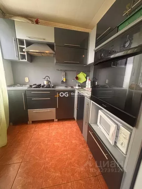 2-к кв. Брянская область, Брянск ул. Ромашина, 1 (61.0 м) - Фото 0