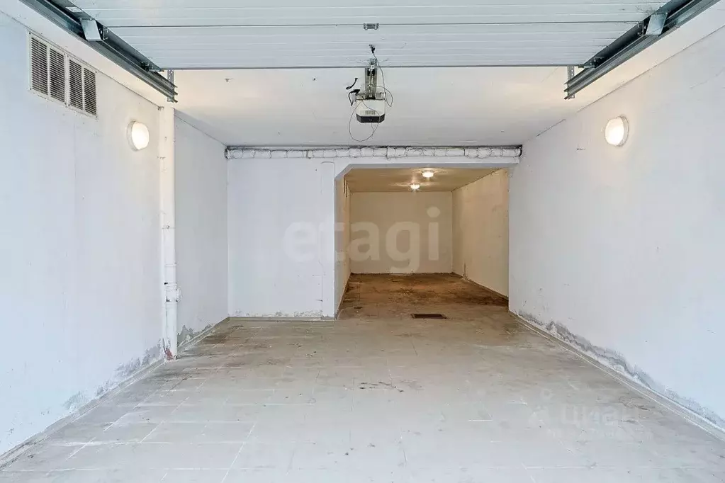 3-к кв. Калининградская область, Калининград Земельная ул., 20 (121.0 ... - Фото 1