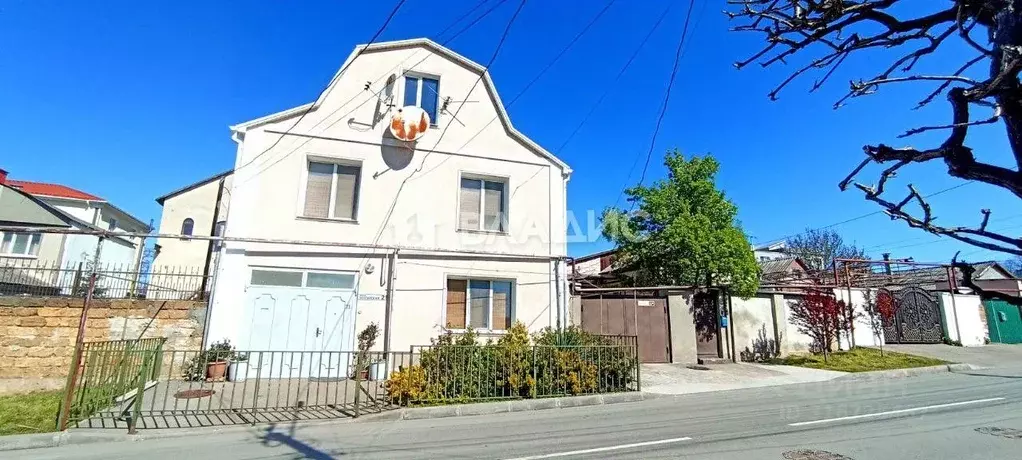Дом в Крым, Симферополь ул. Чонгарская, 21 (332 м) - Фото 0