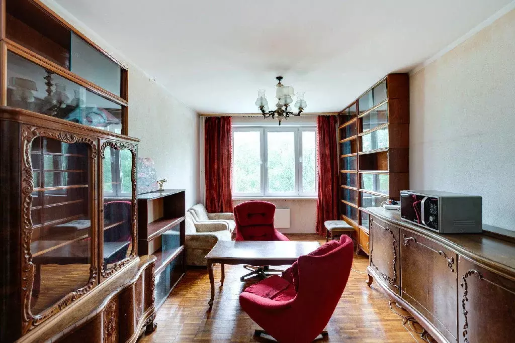 Продается 3-комнатная квартира - Фото 1