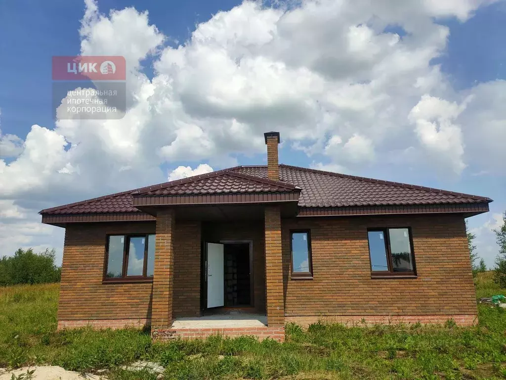 Дом в Рязанская область, Рязанский район, Екимовское с/пос, д. ... - Фото 1