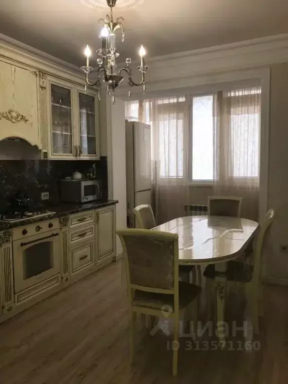 3-к кв. Дагестан, Каспийск ул. И.В. Сталина, 1 (70.0 м) - Фото 0