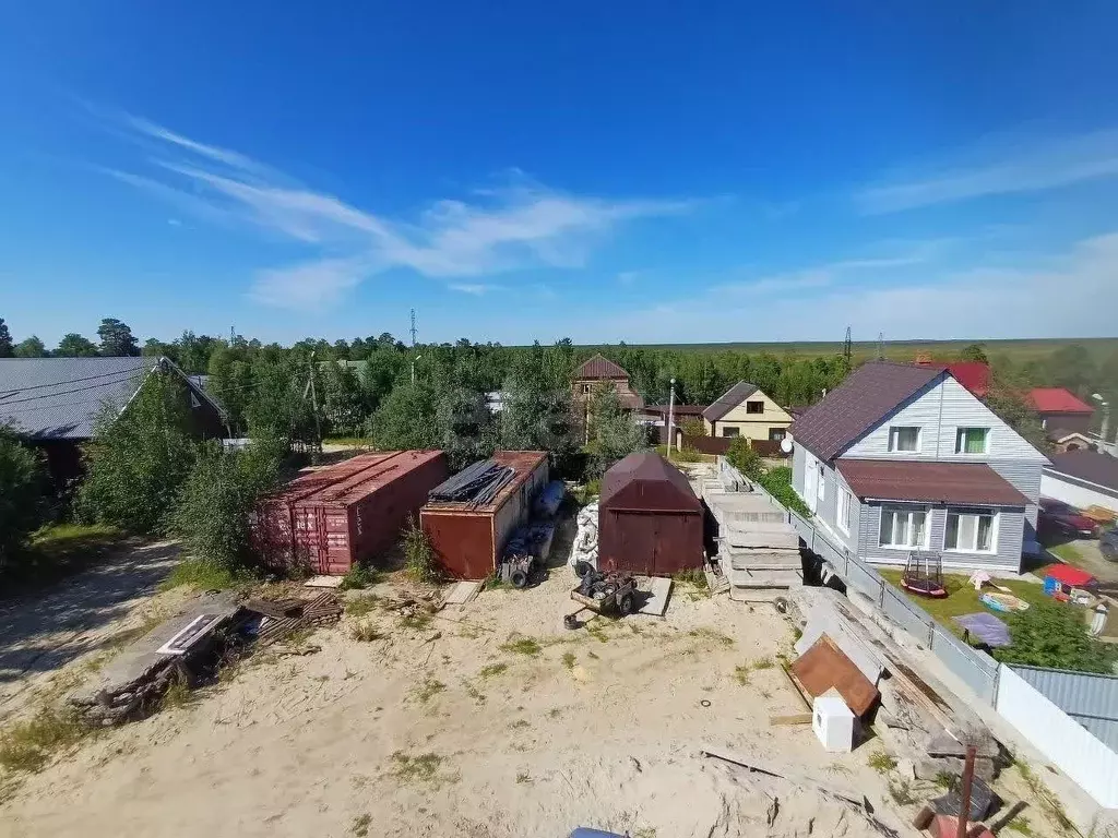 Дом в Ямало-Ненецкий АО, Ноябрьск пос. Самострой, ул. Березовая, 25 ... - Фото 1