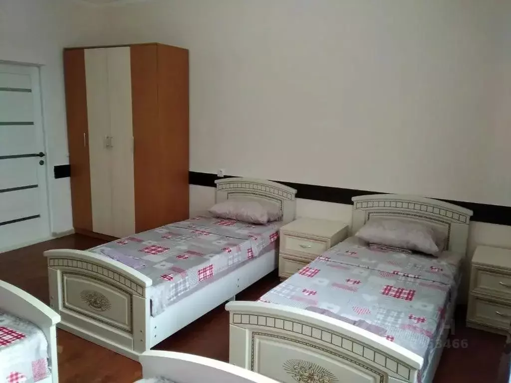 Комната Чеченская республика, Грозный пер. 1-й Шаумяна, 7 - Фото 1