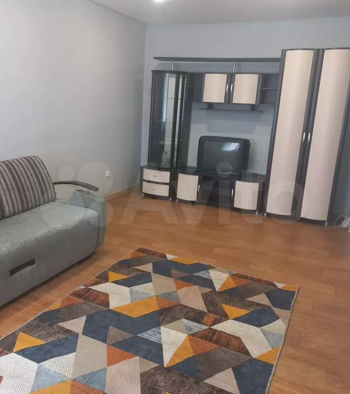 1-к. квартира, 41 м, 3/10 эт. - Фото 1