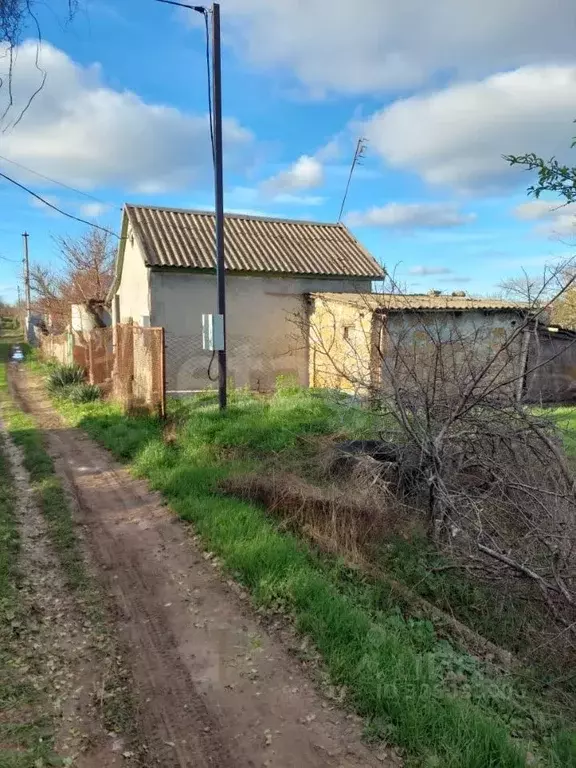 Дом в Крым, Черноморское пгт, Тарханкут СНТ 102 (29 м) - Фото 1