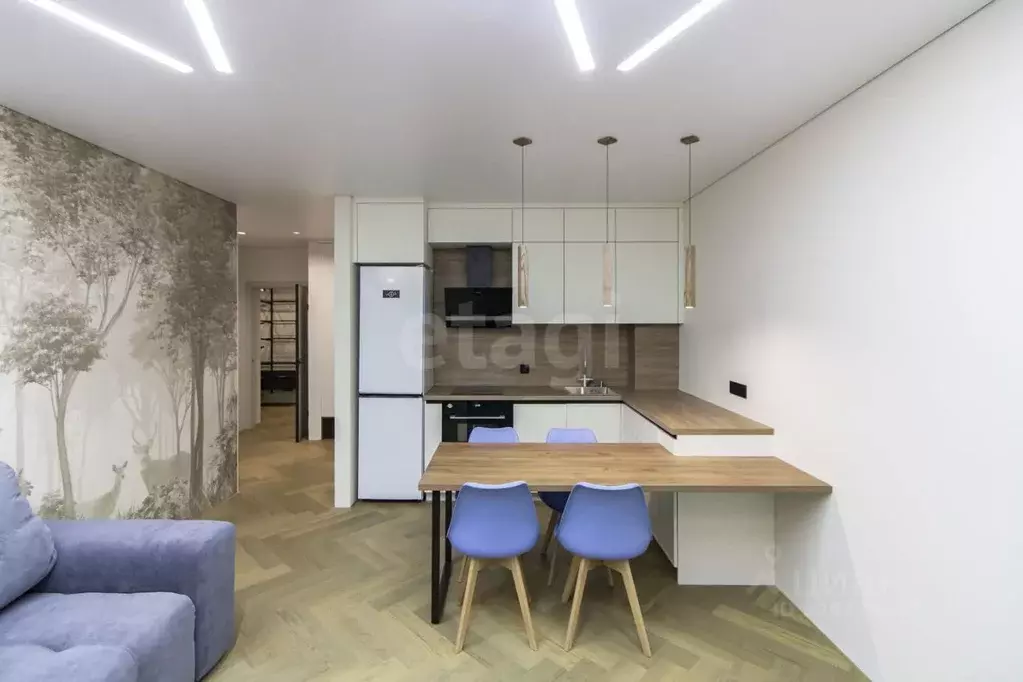 2-к кв. Тюменская область, Тюмень Новгородская ул., 20 (70.0 м) - Фото 2