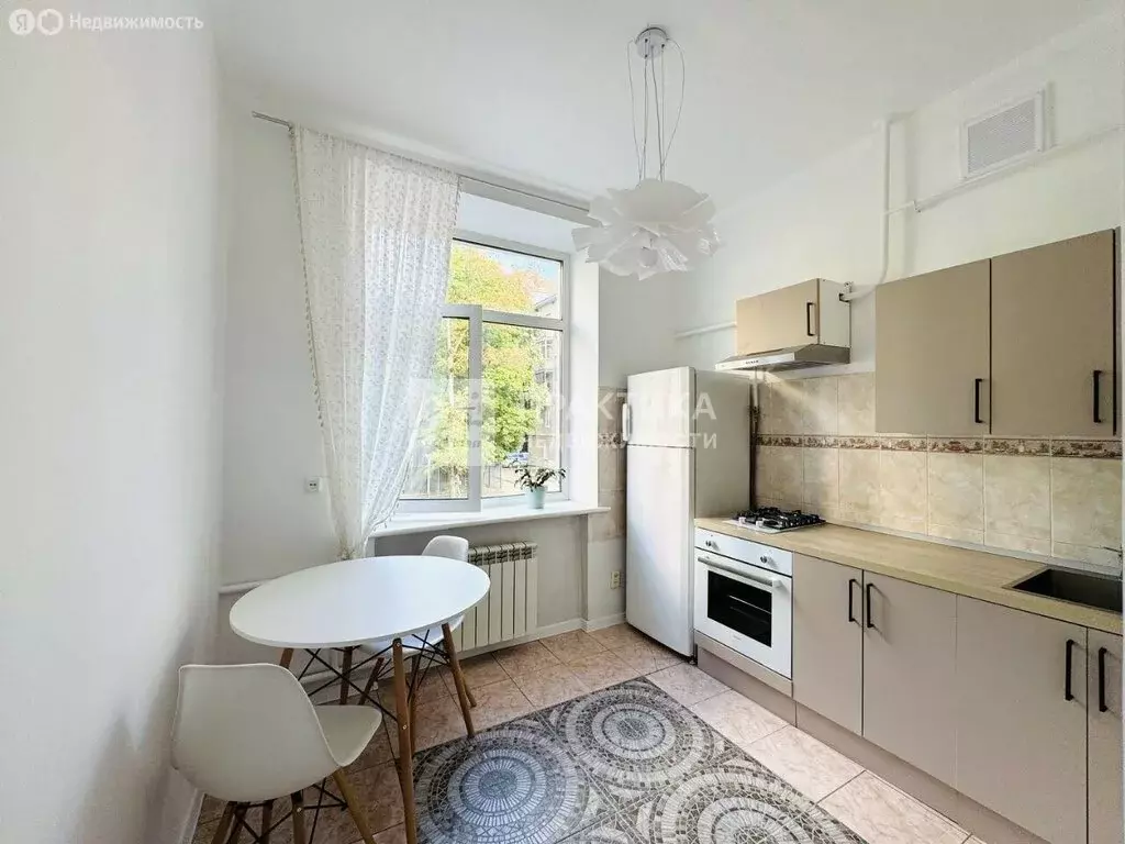 2-комнатная квартира: Москва, Новогиреевская улица, 16к1 (56.3 м) - Фото 1