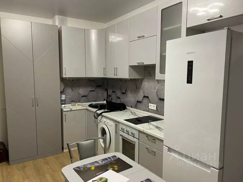 Студия Москва Сосенское поселение, просп. Куприна, 38к2 (19.7 м) - Фото 1