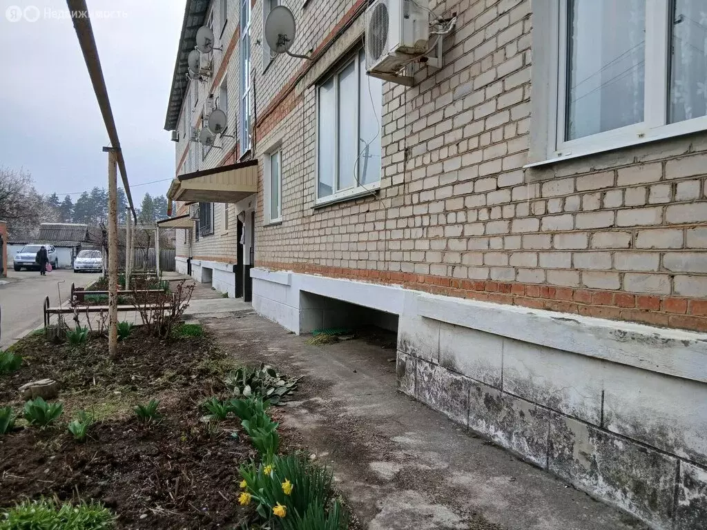 1-комнатная квартира: посёлок городского типа Ахтырский, улица ... - Фото 2