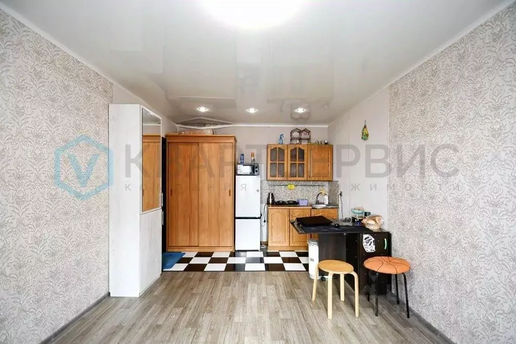 Комната Омская область, Омск просп. Космический, 14Б (17.8 м) - Фото 0