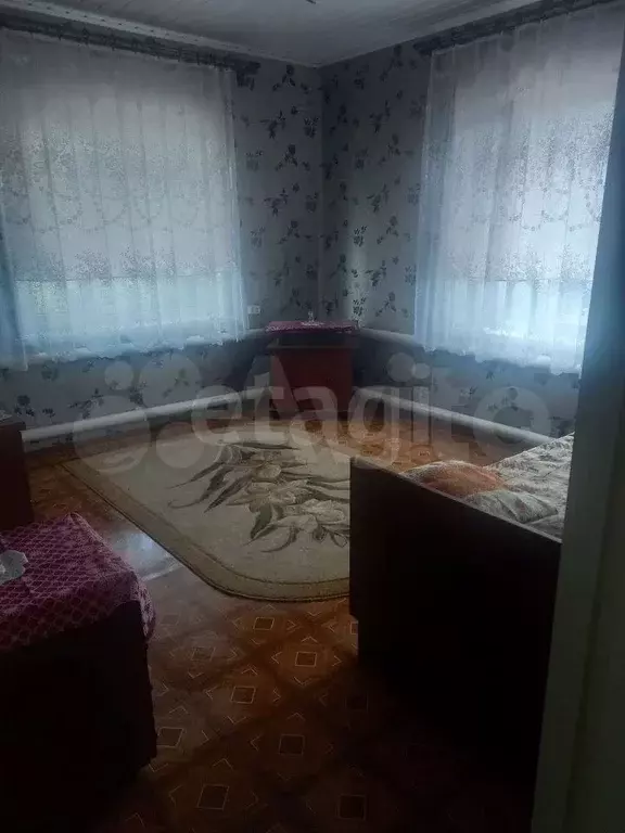 Комната 20,5 м в 1-к., 2/2 эт. - Фото 0