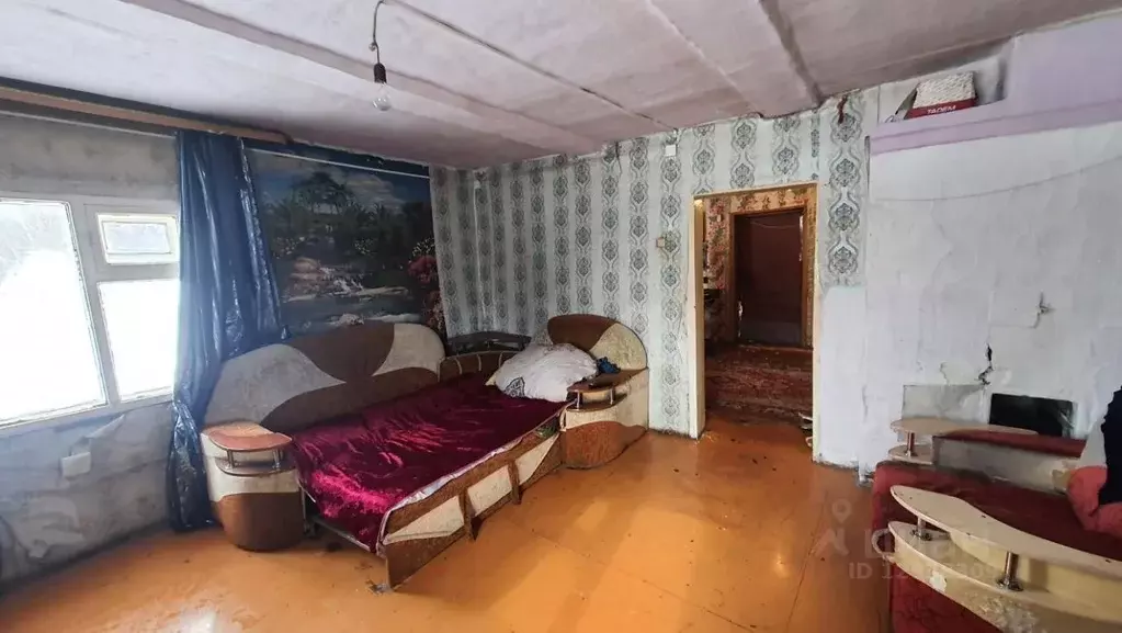 Дом в Кемеровская область, Топки ул. Калинина (49 м) - Фото 1