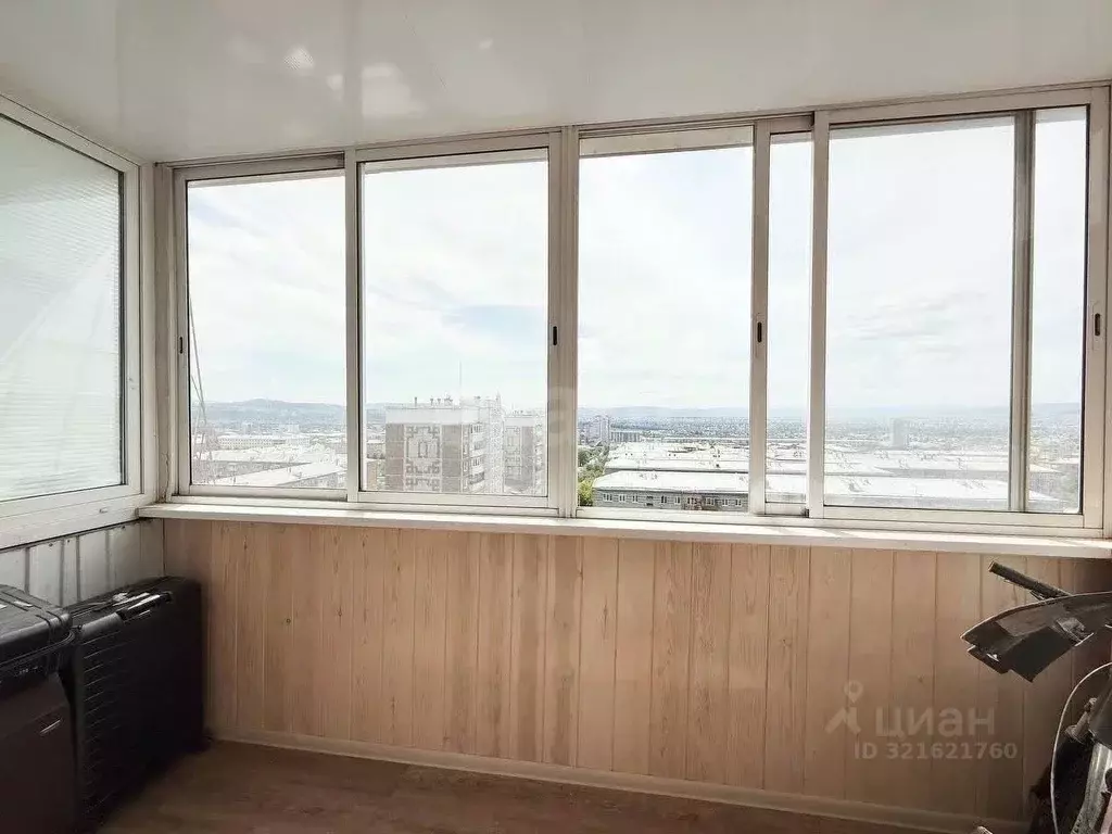 2-к кв. Бурятия, Улан-Удэ ул. Добролюбова, 37Б (59.0 м) - Фото 2