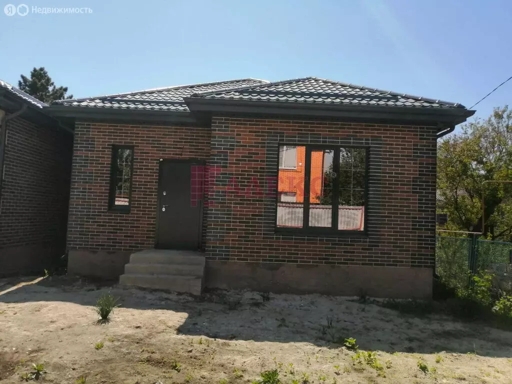 Дом в Ростов-на-Дону, Заповедная улица, 123 (100 м) - Фото 1