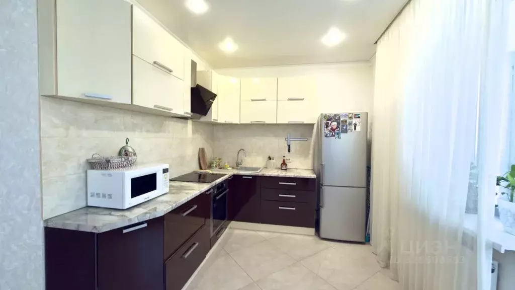 2-к кв. Брянская область, Брянск ул. Горбатова, 47 (60.0 м) - Фото 2