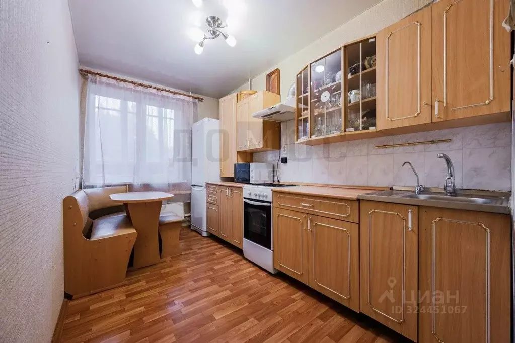 4-к кв. Свердловская область, Екатеринбург ул. Рощинская, 48 (79.6 м) - Фото 1