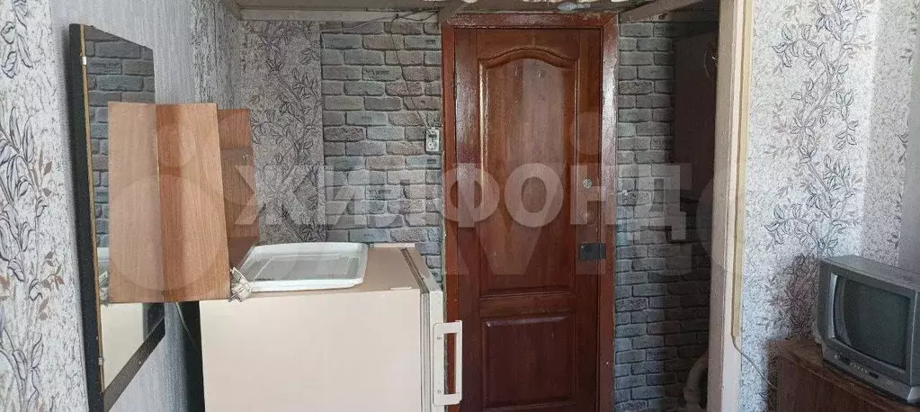 Комната 8 м в 6-к., 4/5 эт. - Фото 1