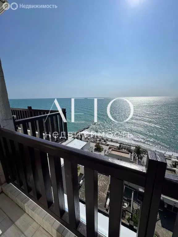 3-комнатная квартира: Сочи, микрорайон Новый Сочи, улица Пирогова, ... - Фото 2