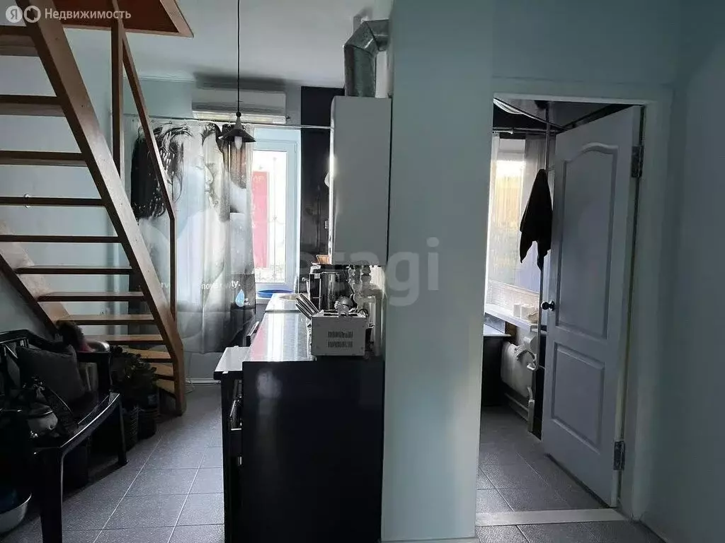 3-комнатная квартира: Геленджик, улица Ленина, 13 (89.4 м) - Фото 1