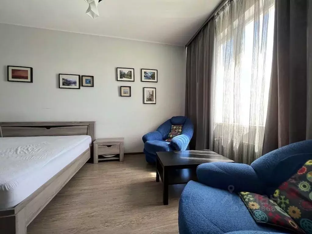 1-к кв. Свердловская область, Екатеринбург ул. Шейнкмана, 111 (54.1 м) - Фото 1