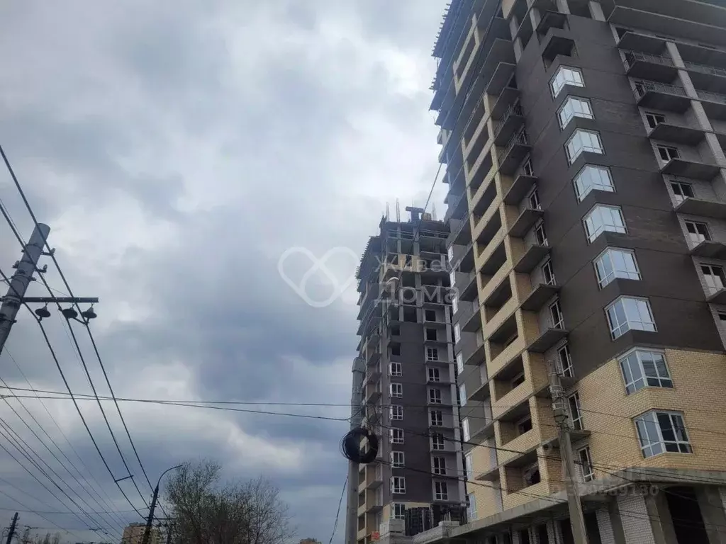 1-к кв. Волгоградская область, Волгоград Ангарская ул., 7 (61.7 м) - Фото 0