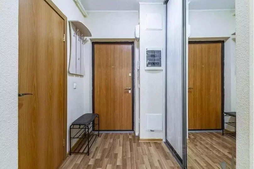 1-к кв. Свердловская область, Екатеринбург ул. Стачек, 4 (39.0 м) - Фото 1