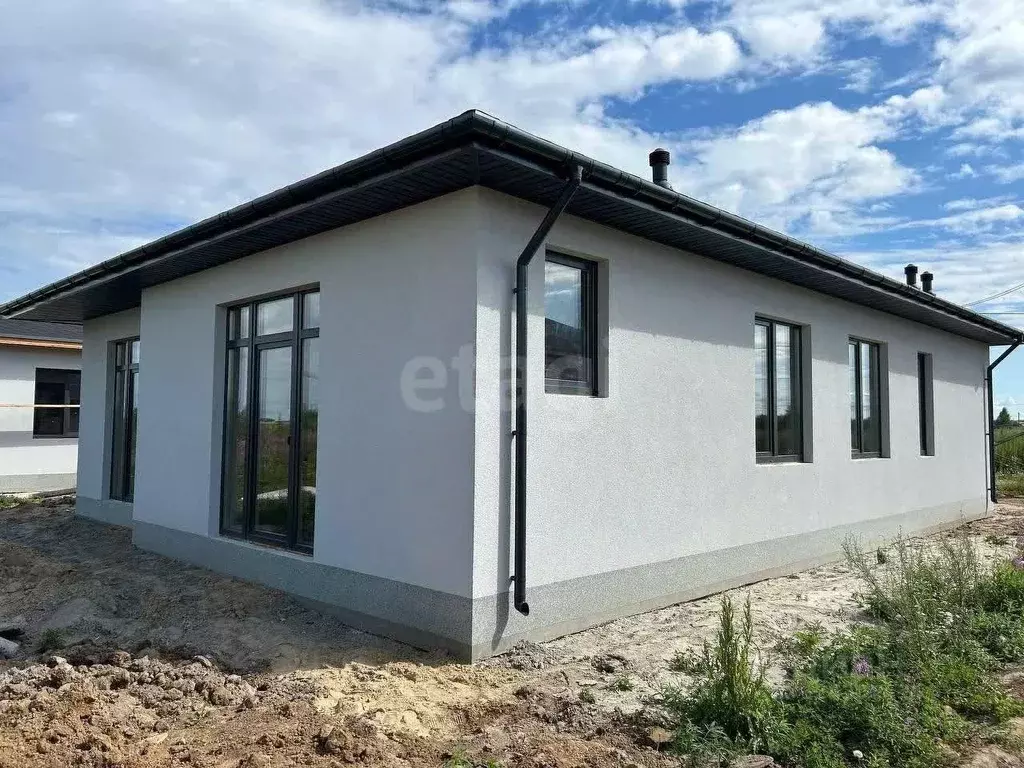 Дом в Тюменская область, Тюменский муниципальный округ, с. Успенка, ... - Фото 1